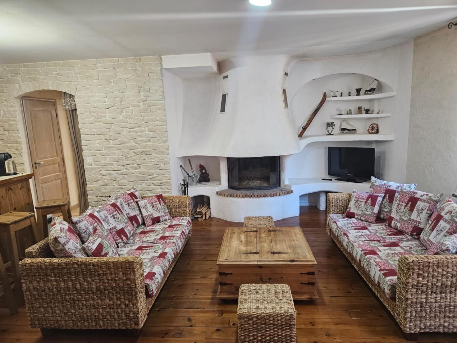 Blaise 4 Pieces Apartment Saint-Etienne-de-Tinee Luaran gambar