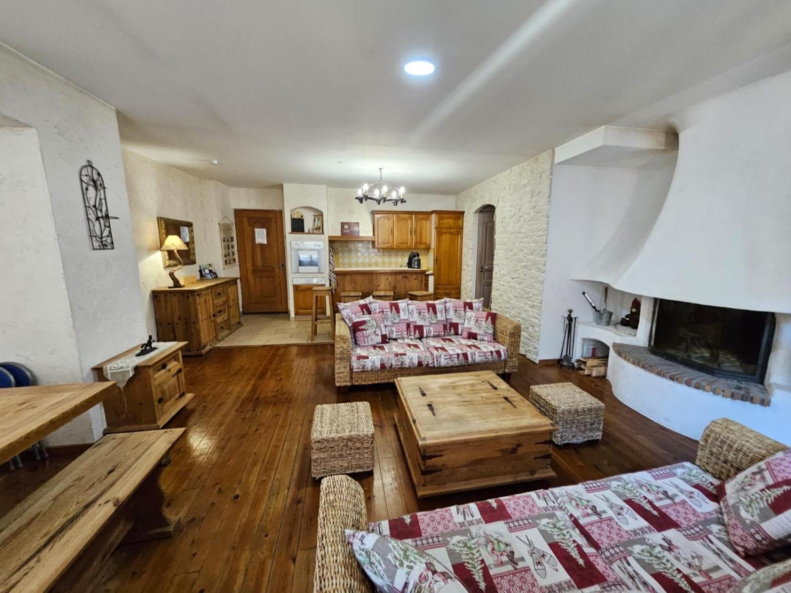 Blaise 4 Pieces Apartment Saint-Etienne-de-Tinee Luaran gambar